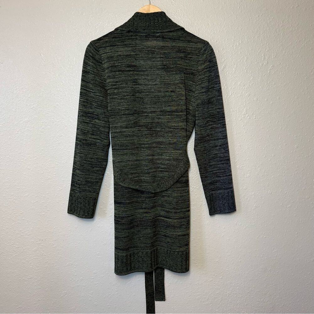 Exclusively Misook Sweater Cardigan Acrylic Knit Tie-Belt Long Robe Green Medium - Picture 4 of 8